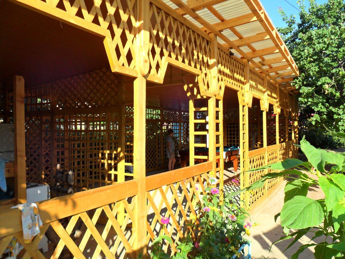 Hotel Natalia Kaji-Say Exterior foto